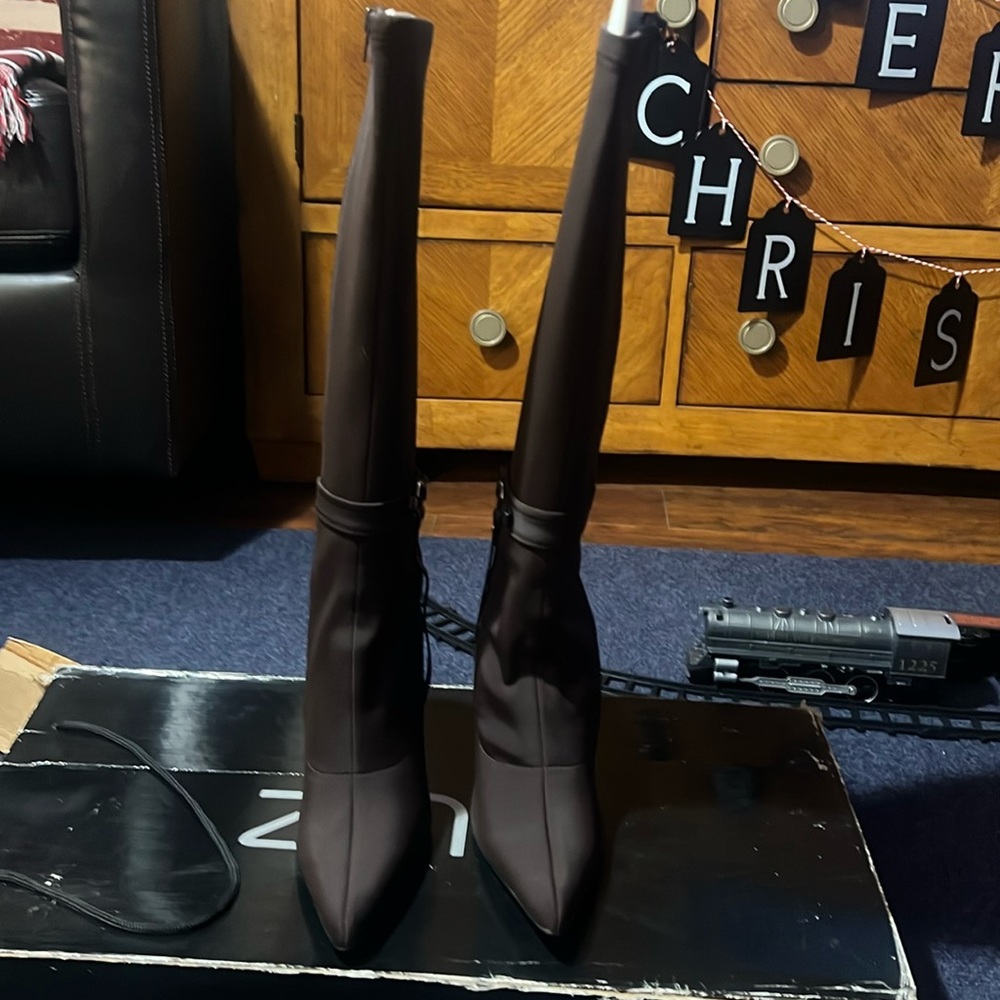 Zinc knee high heels dark brown lightly used